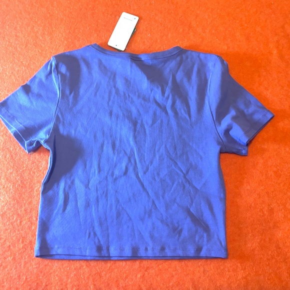 Purple and sun nostalgia print cropped baby tee NWT - Picture 8 of 8